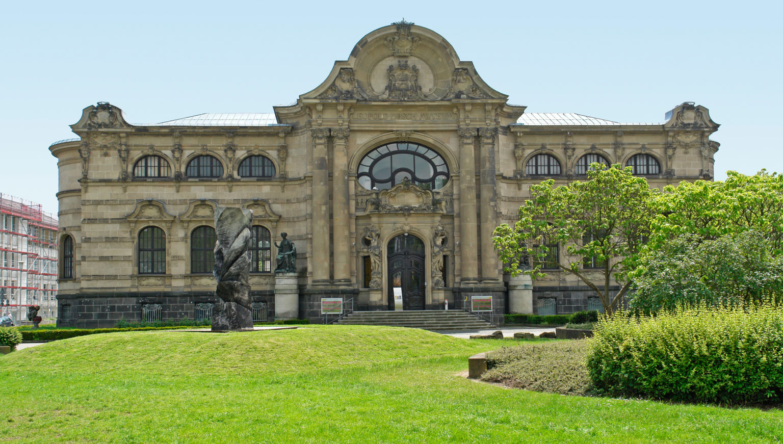LeopoldHoeschMuseum & Papiermuseum Düren ArtJunk