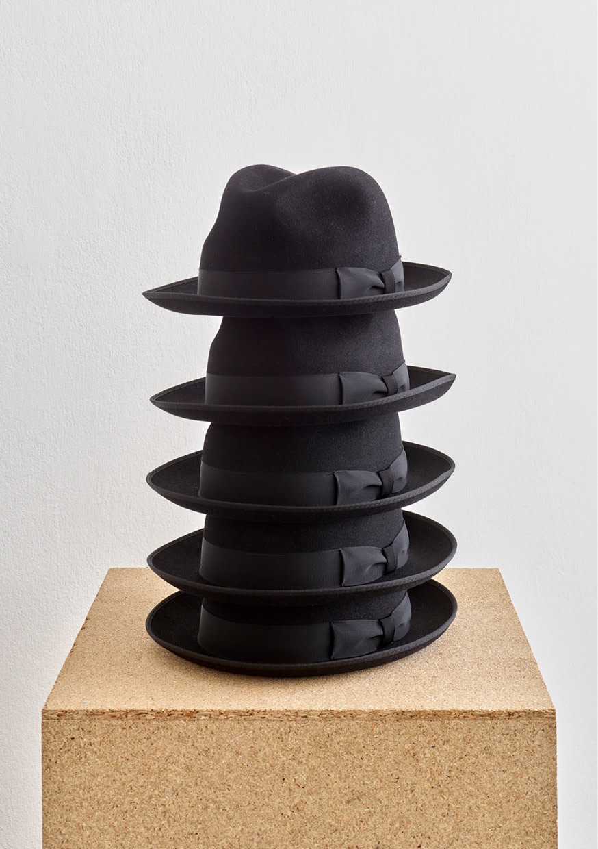 Konrad Fischer Galerie Hans-Peter Feldmann ArtJunk