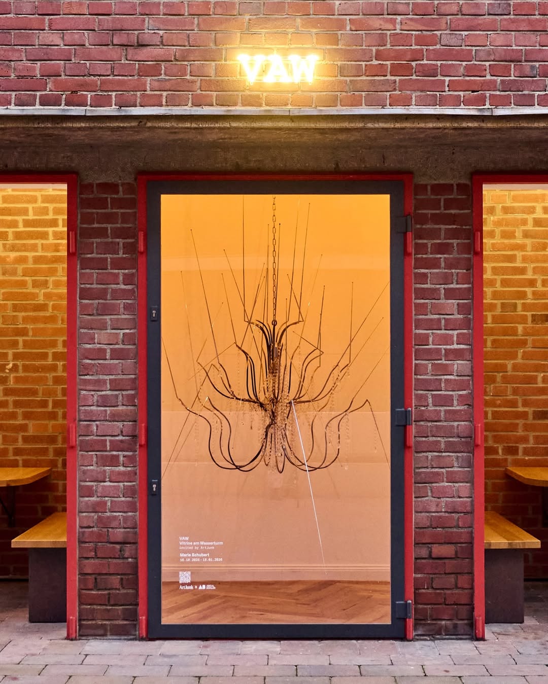 Areal Böhler VAW – Vitrine am Wasserturm Marie Schubert ArtJunk