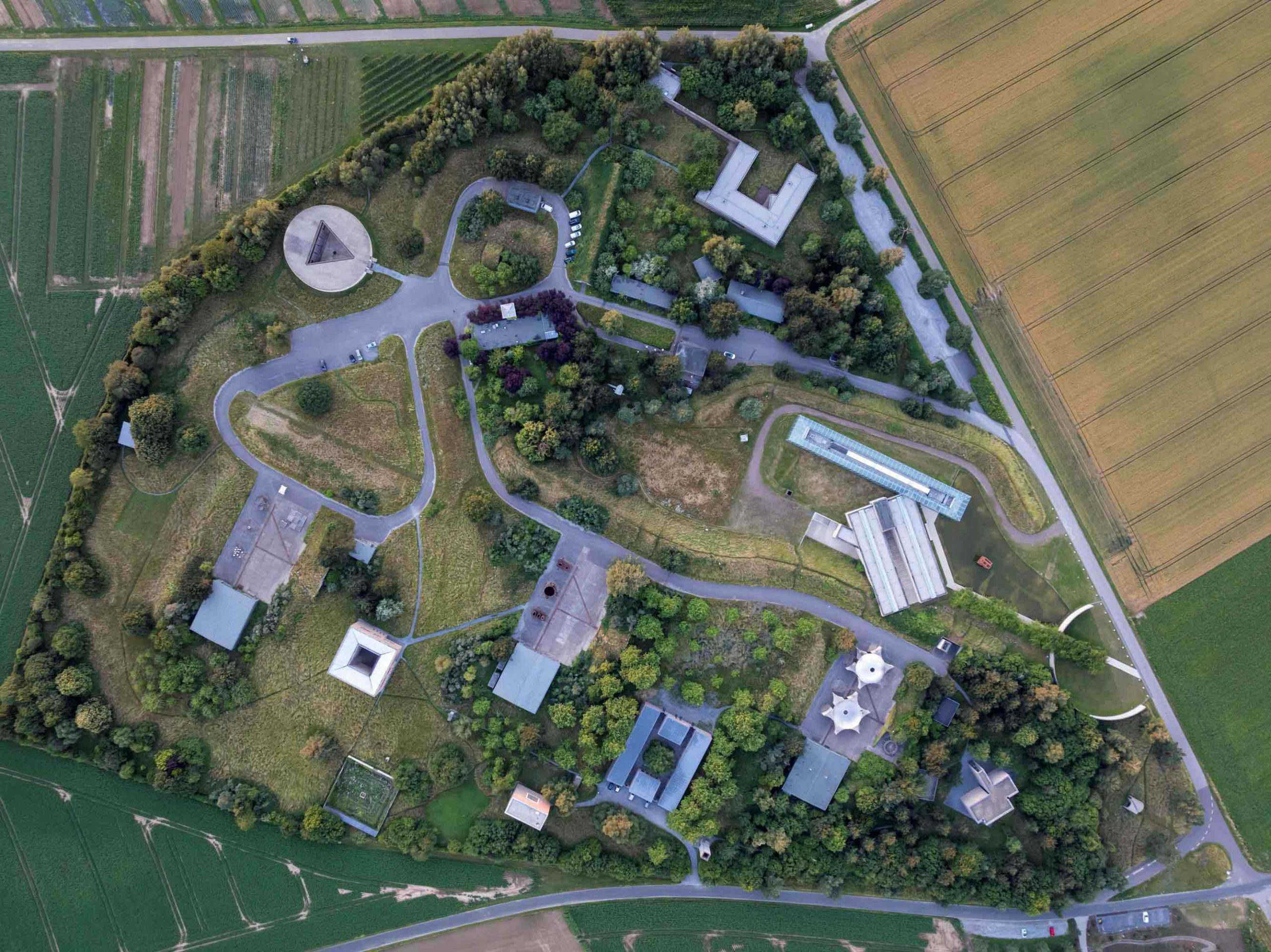 Insel Hombroich Parcours Kunststiftung NRW ArtJunk