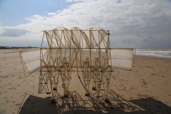 Kunsthalle Barmen Theo Jansen ArtJunk