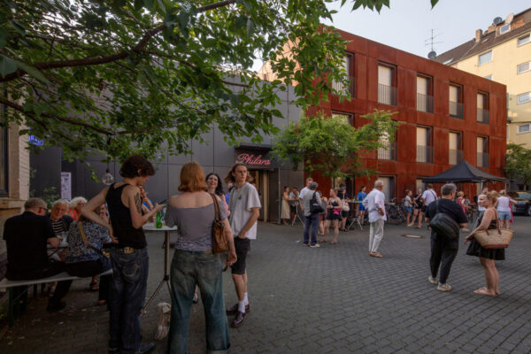 Sammlung Philara Innenhof ArtJunk